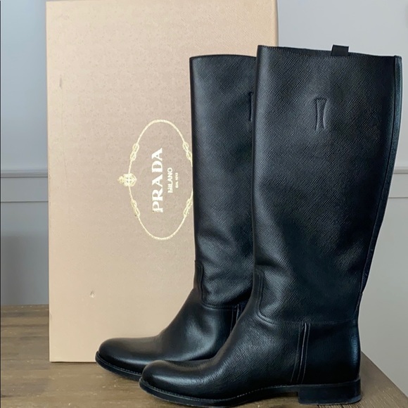 Black leather Prada boots - Picture 1 of 3